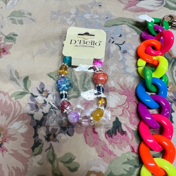 Necklace and bracelets - Picture 5 of 9